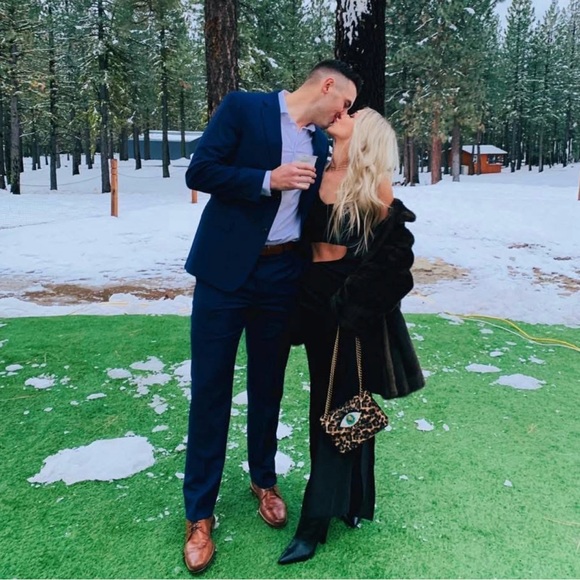 Kurt Geiger London Mini Kensington Eye Quilted Cross Body Bag - Picture 5 of 5